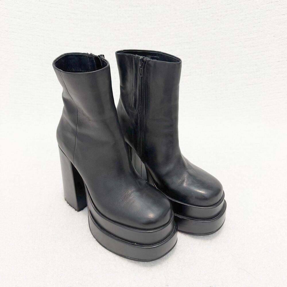 steve madden platform cobra boots size 7.5